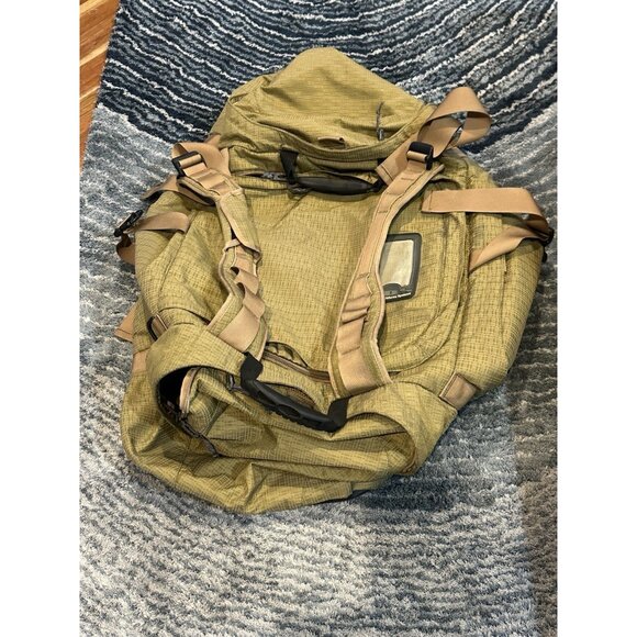 SPECIALTY DEFENSE SYSTEMS Liberty Tactical Duffel Coyote Brown - Picture 1 of 7